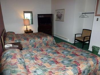 Airport Inn Lakeside Winfield Exterior foto