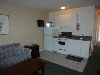 Airport Inn Lakeside Winfield Exterior foto